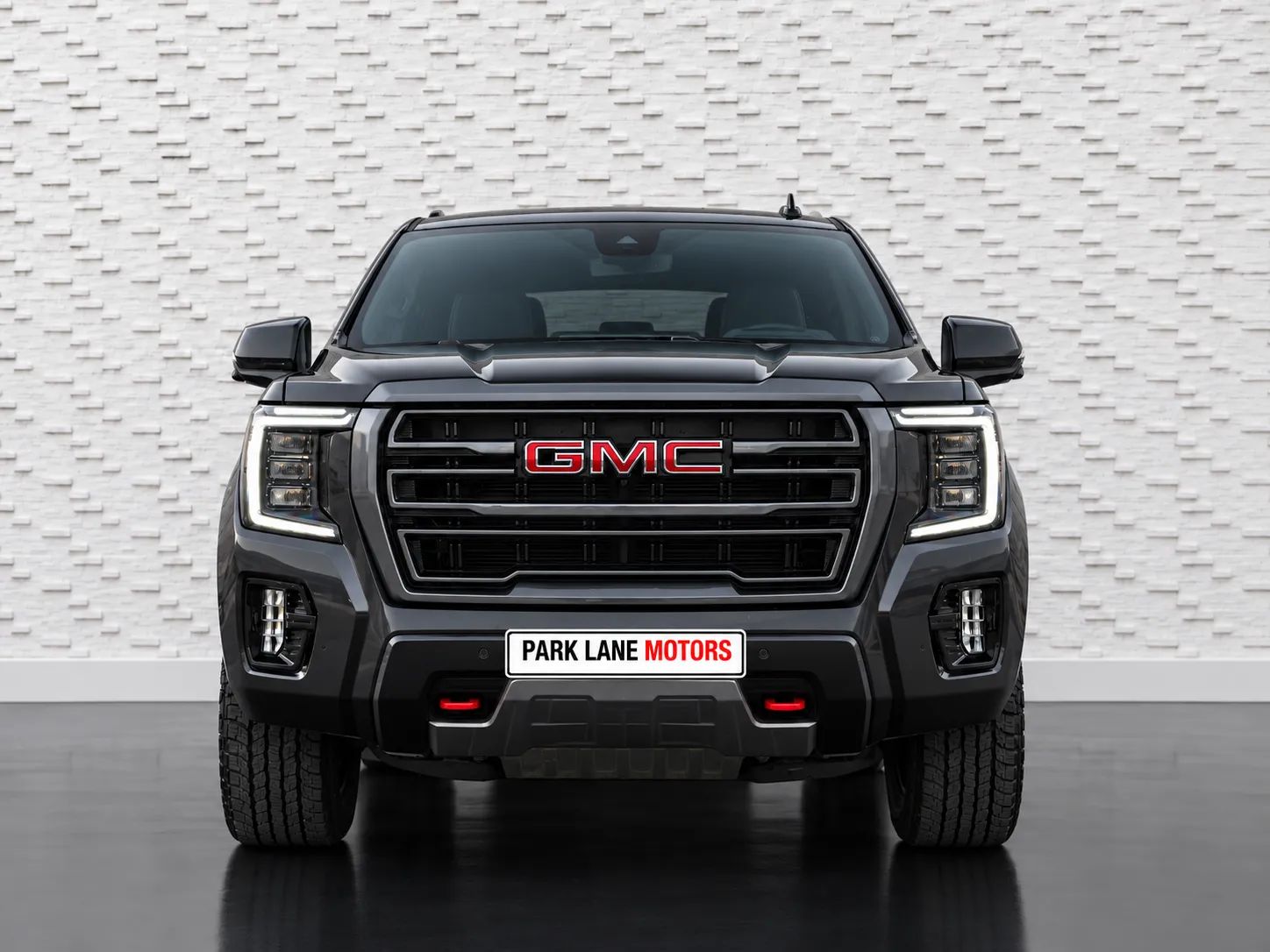 2023 GMC Yukon photo 3