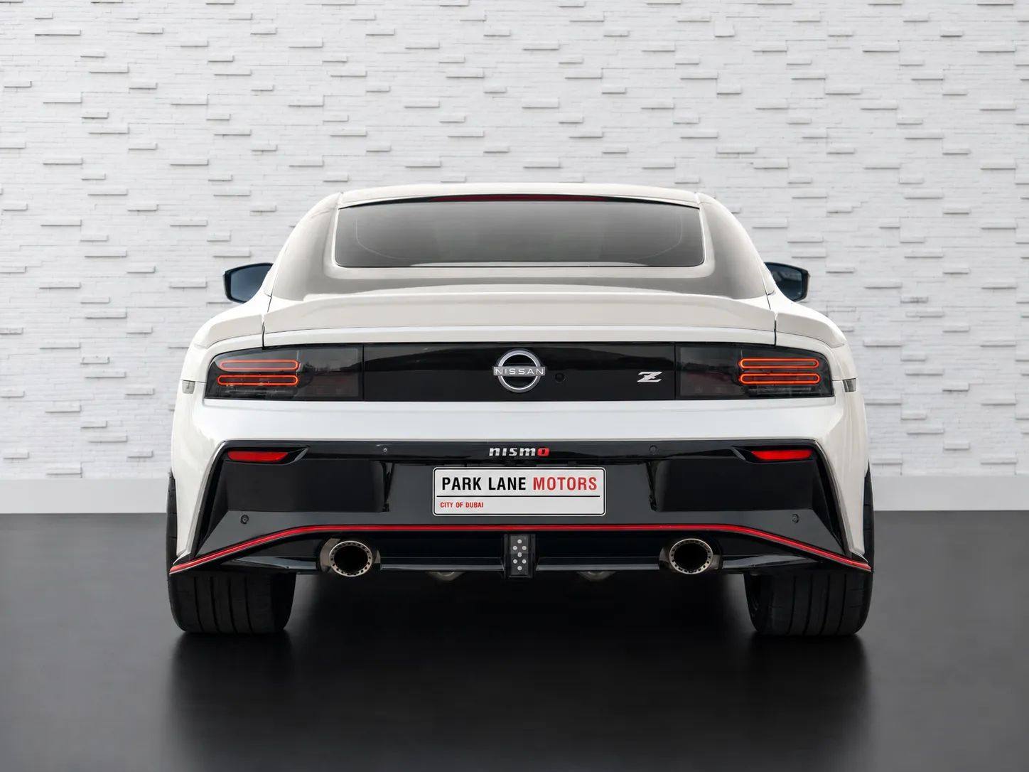 2025 Nissan Z photo 4