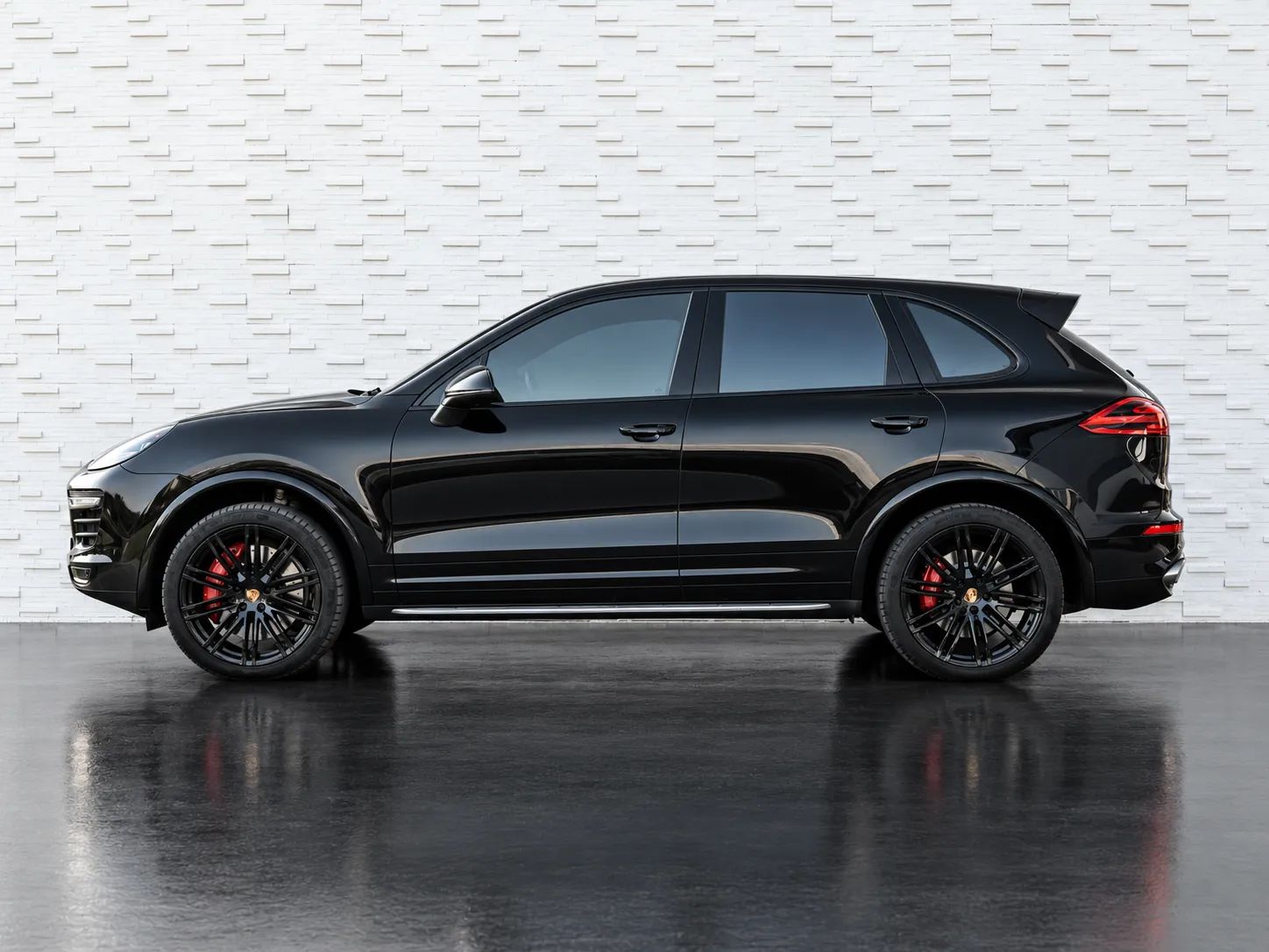 2015 Porsche Cayenne photo 4