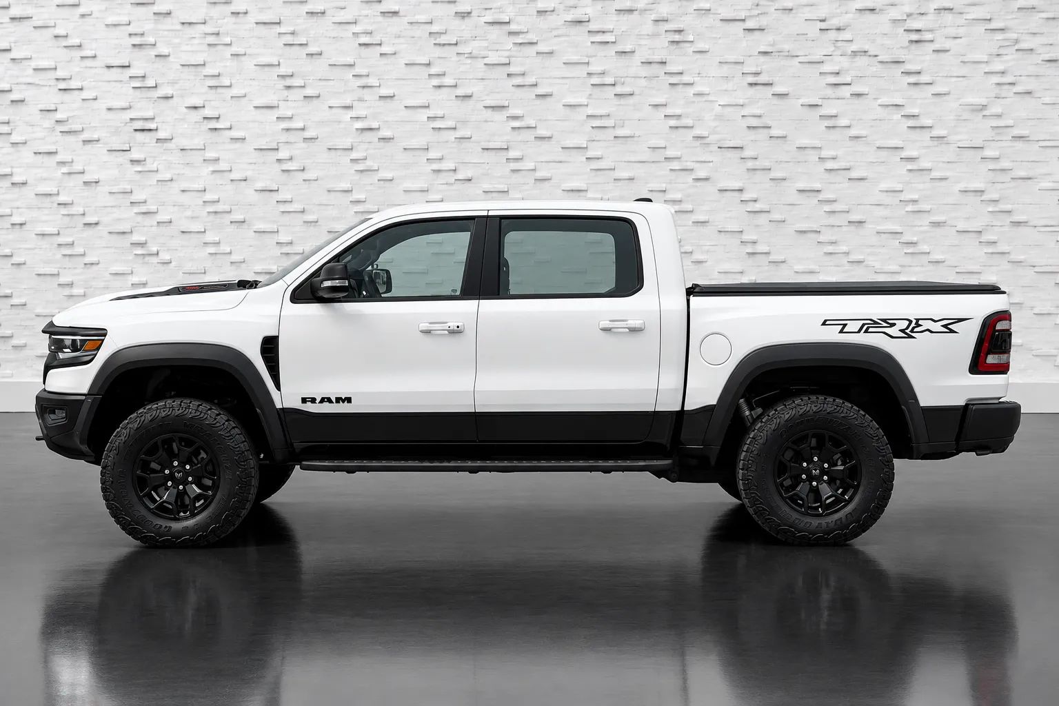 2021 Ram 1500 photo 4