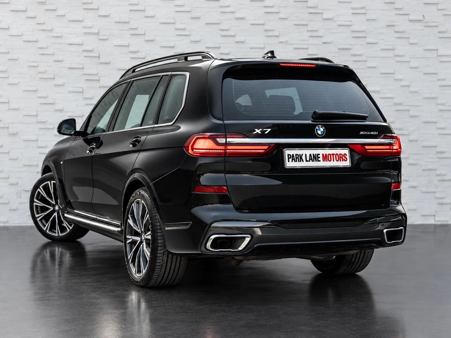 2020 BMW X7 photo 3