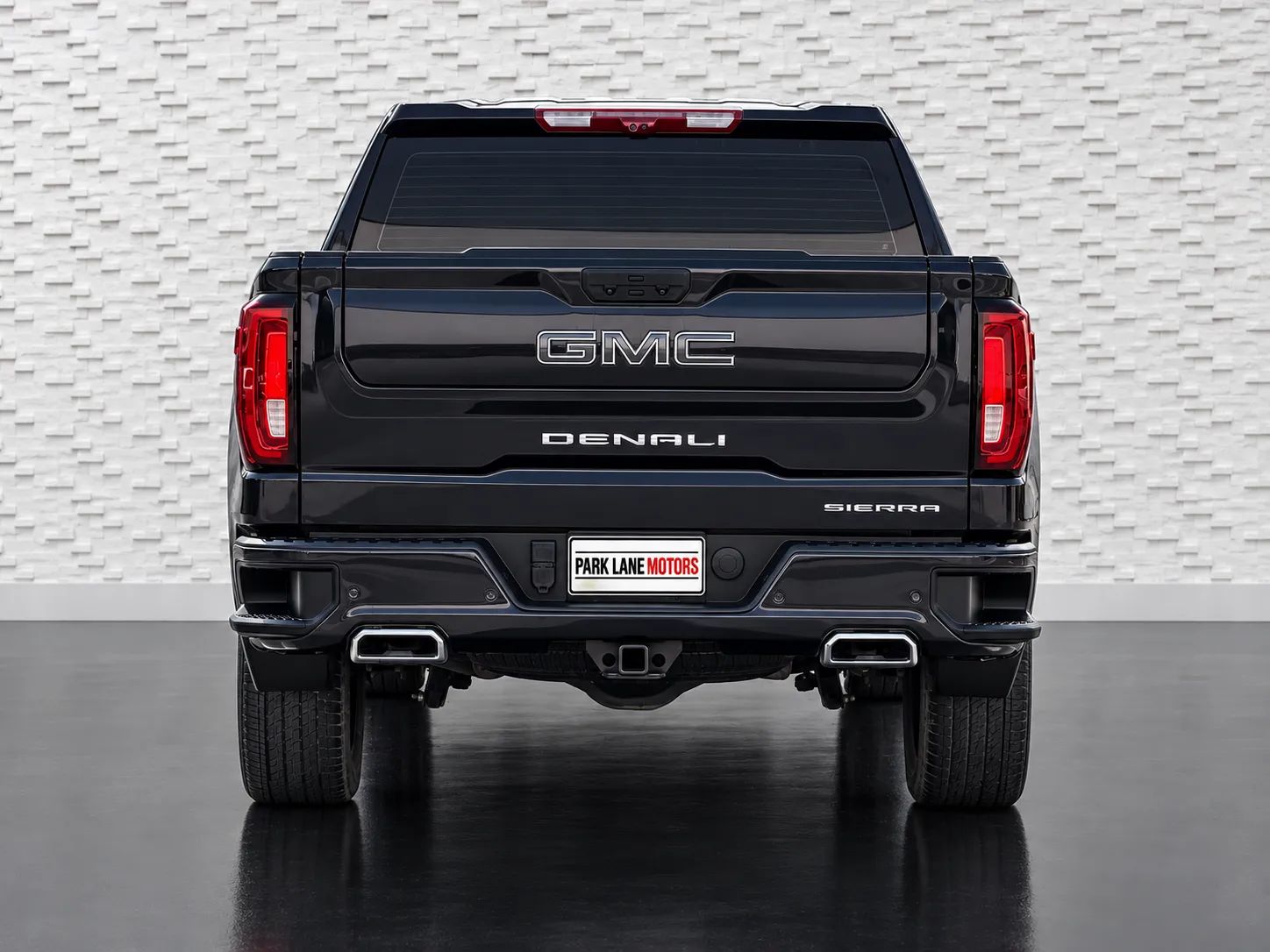2024 GMC Sierra photo 4