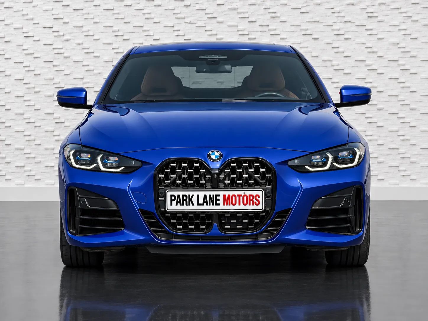 2024 BMW 4 Series photo 2