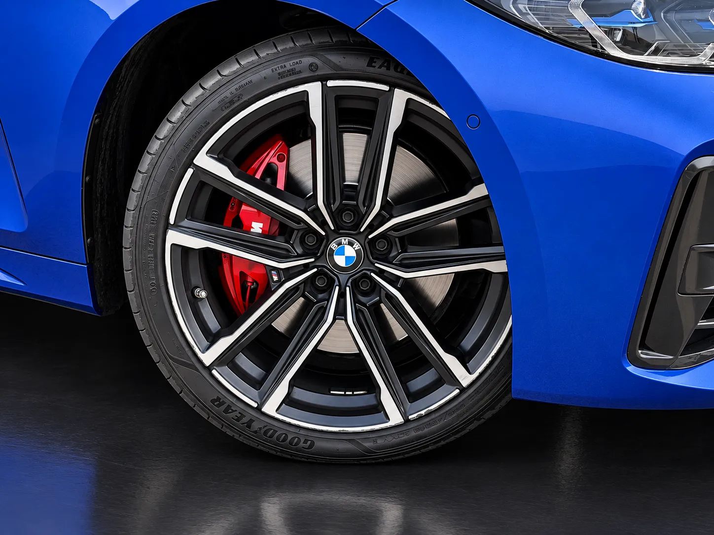 2024 BMW 4 Series photo 5