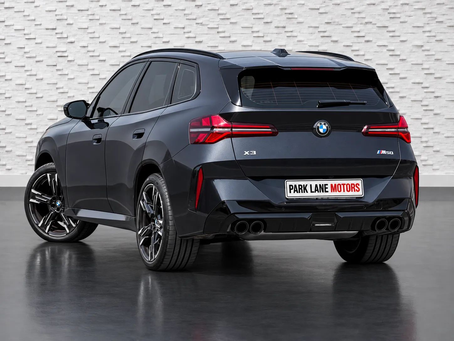 2025 BMW X3 photo 3