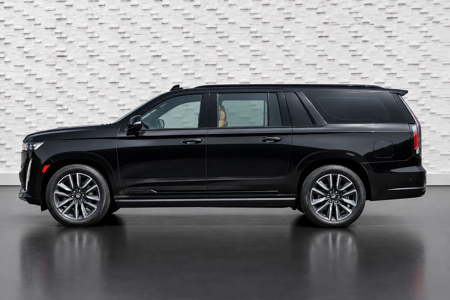2021 Cadillac Escalade photo 4