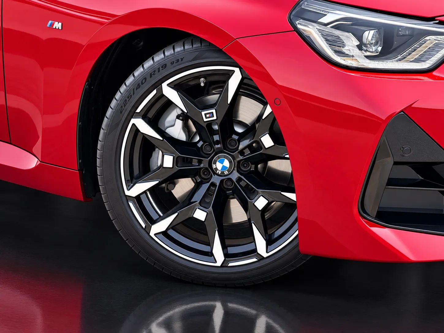 2025 BMW 2 Series photo 5