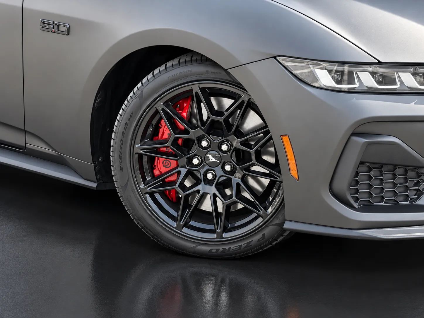 2024 Ford Mustang photo 5