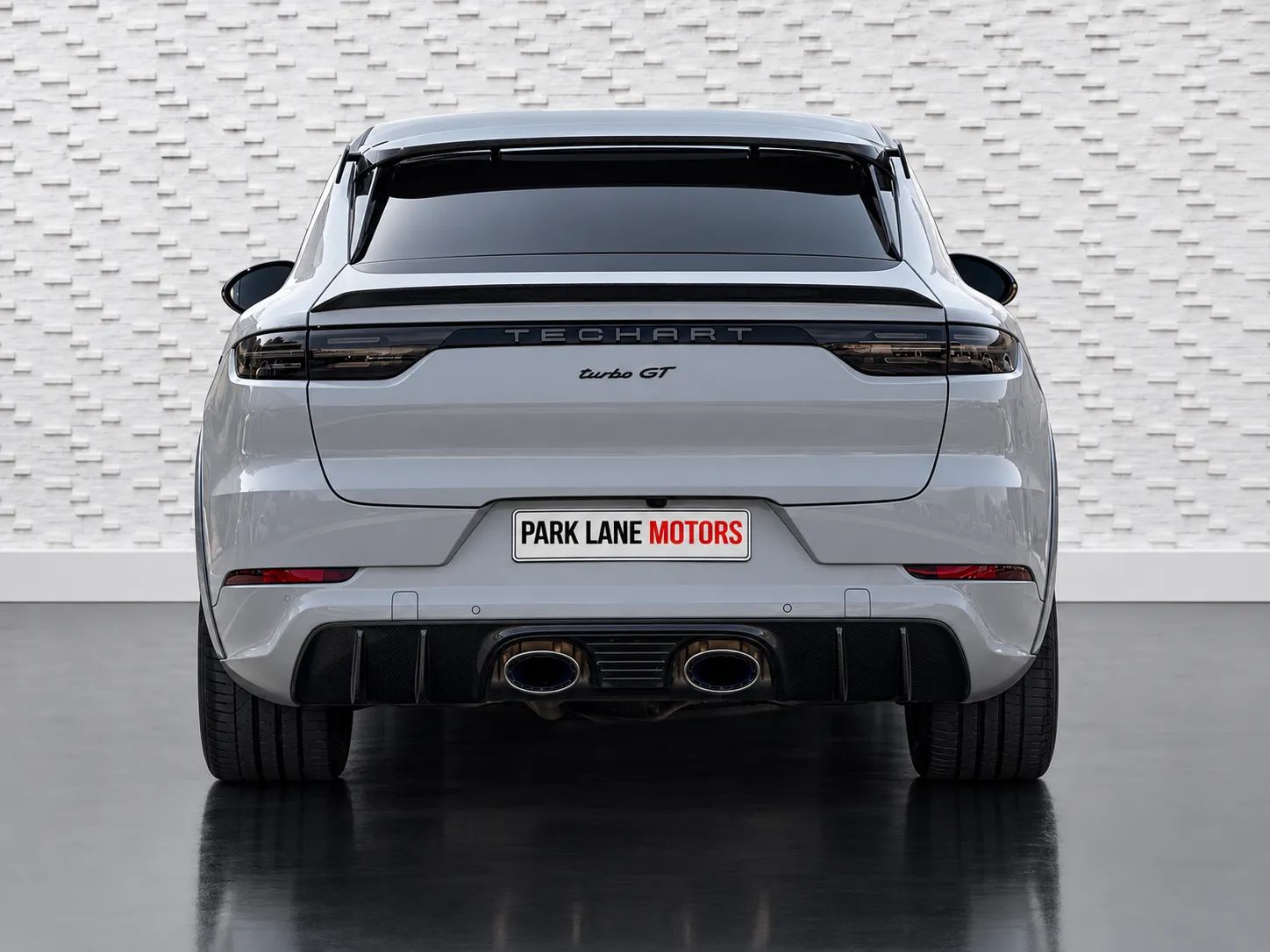 2022 Porsche Cayenne photo 5