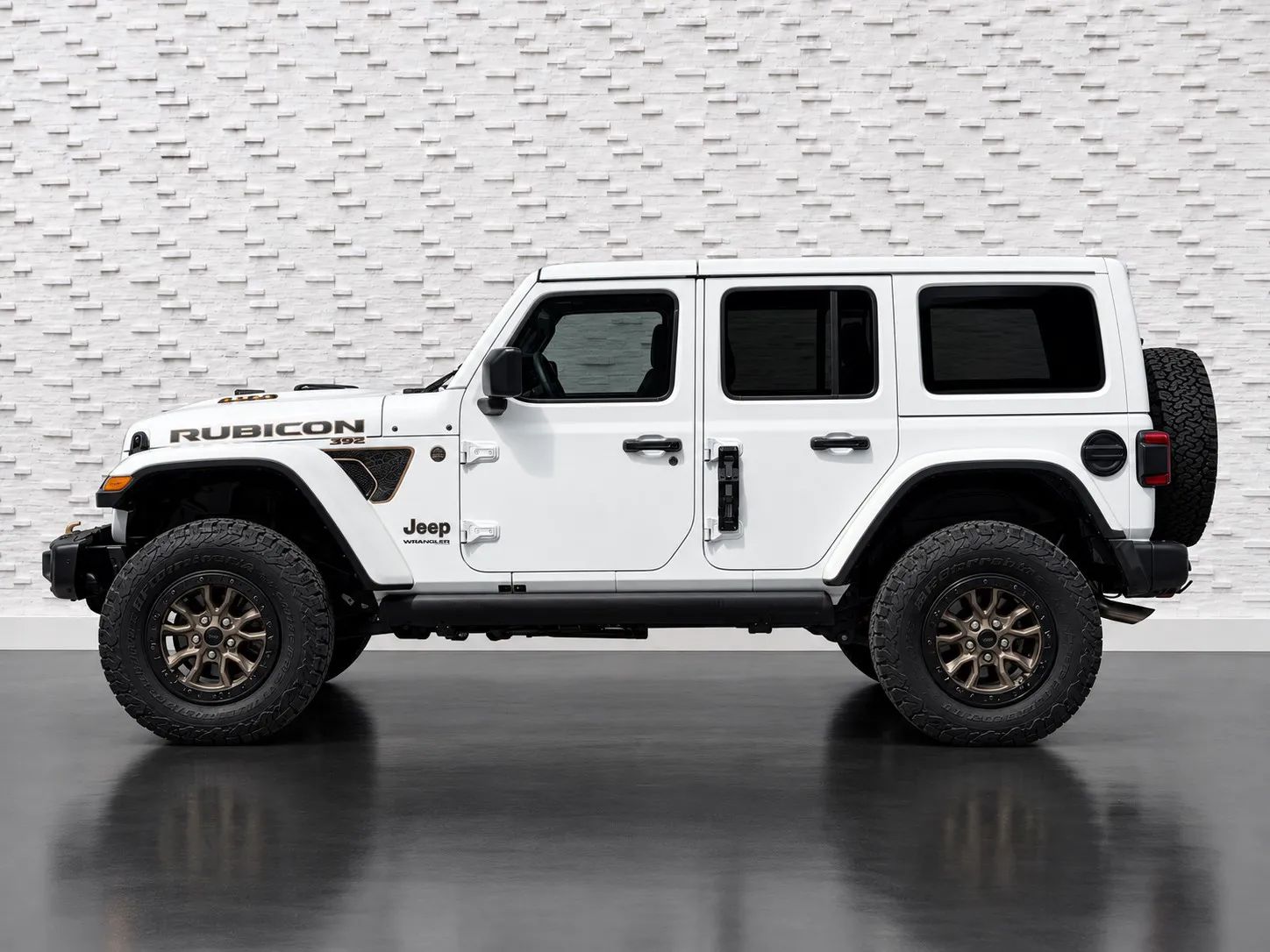 2023 Jeep Wrangler photo 4