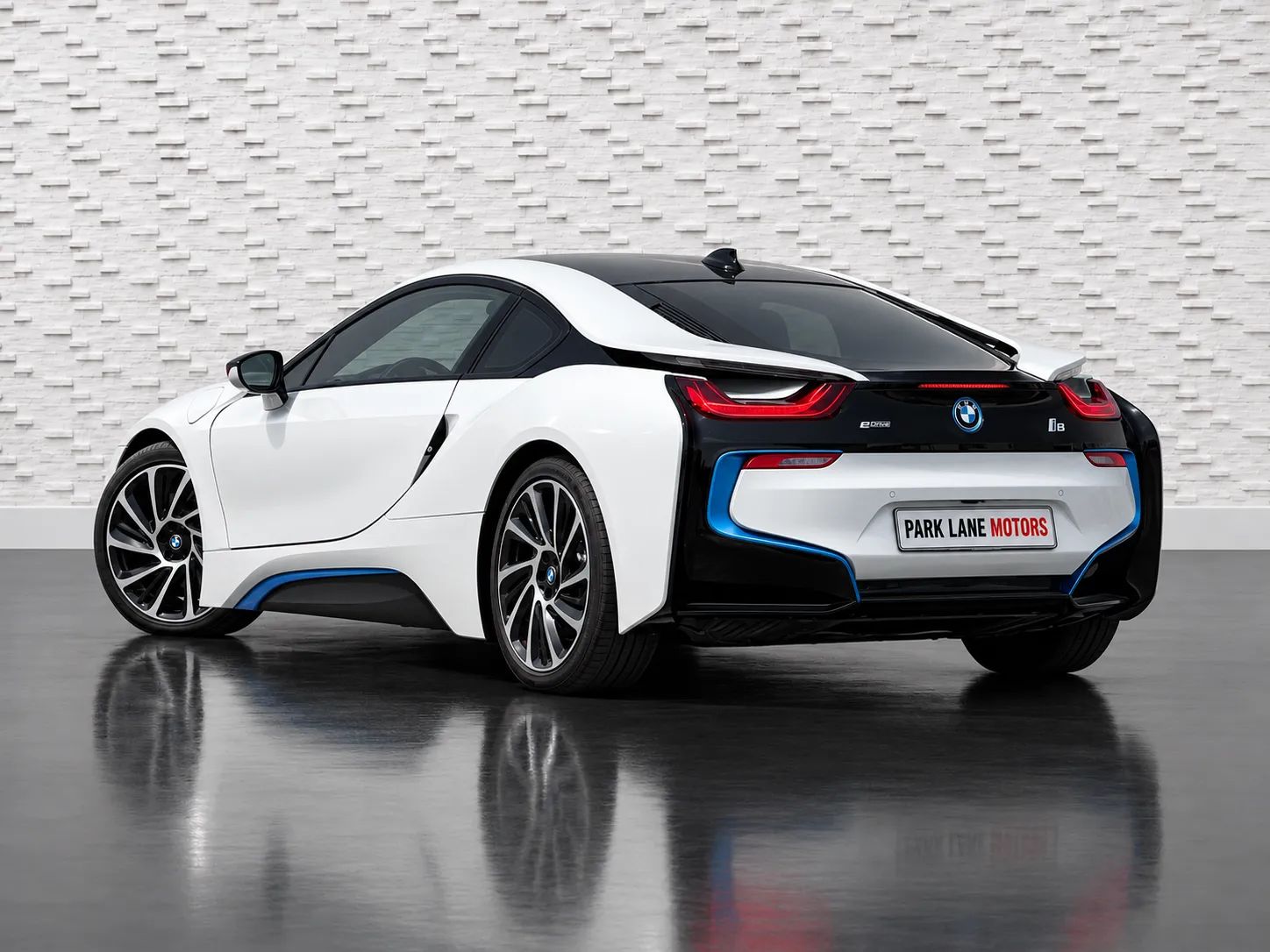 2015 BMW i8 photo 3