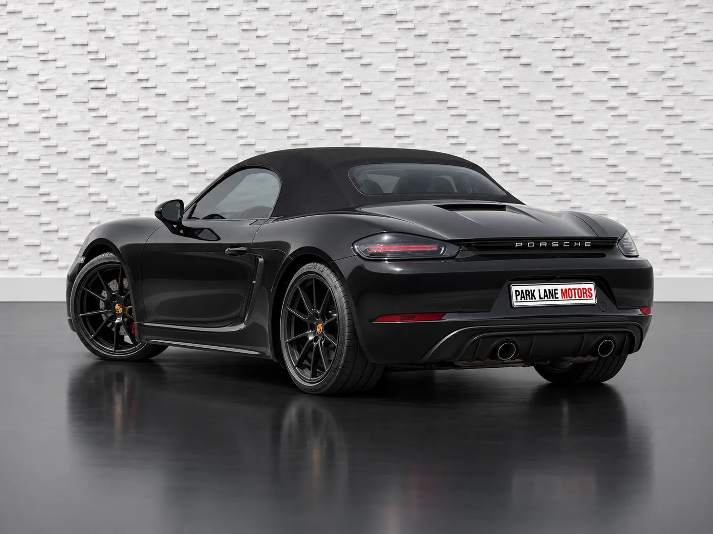 2022 Porsche Boxster photo 3