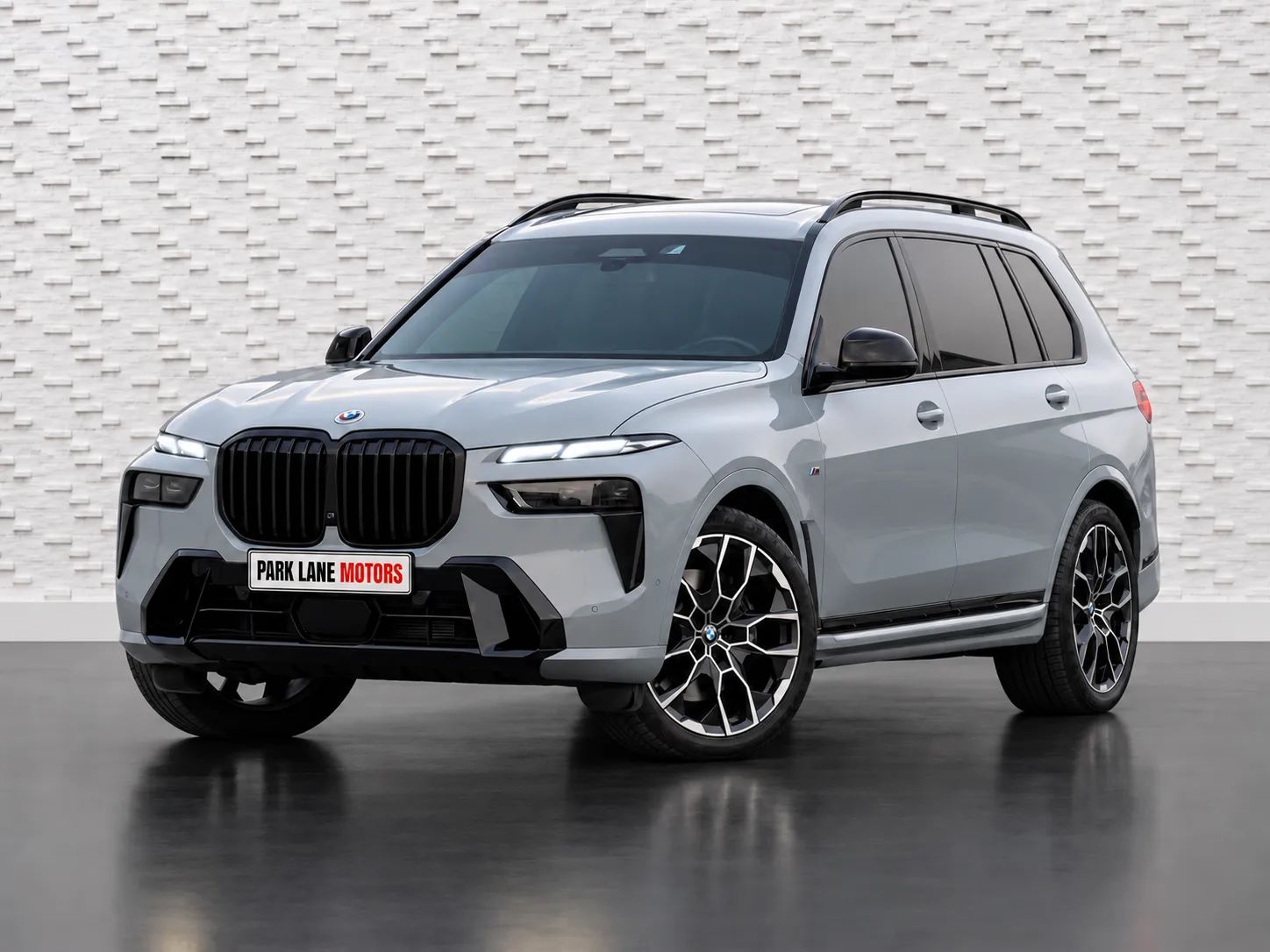 2023 BMW X7