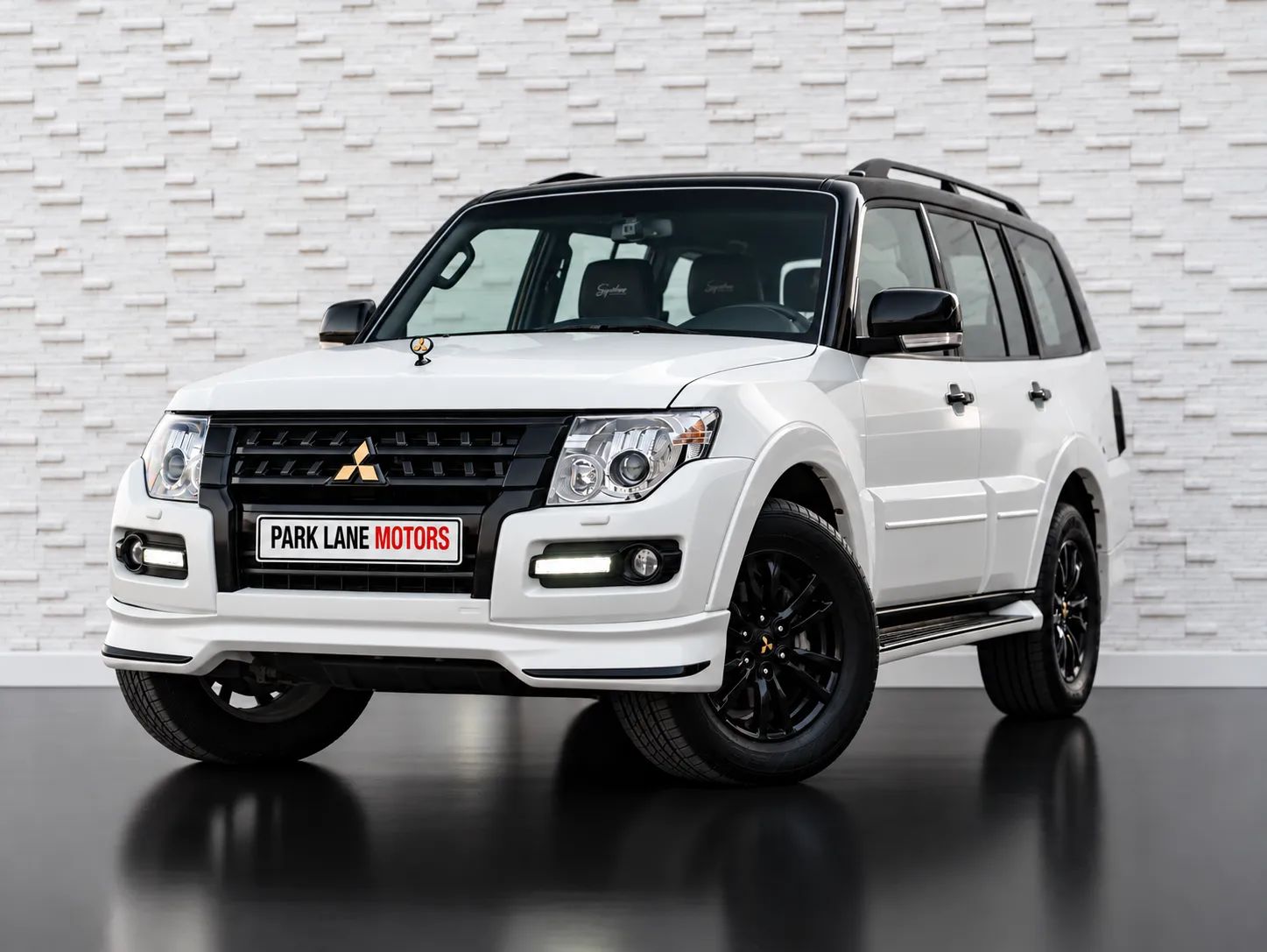 2020 Mitsubishi Pajero