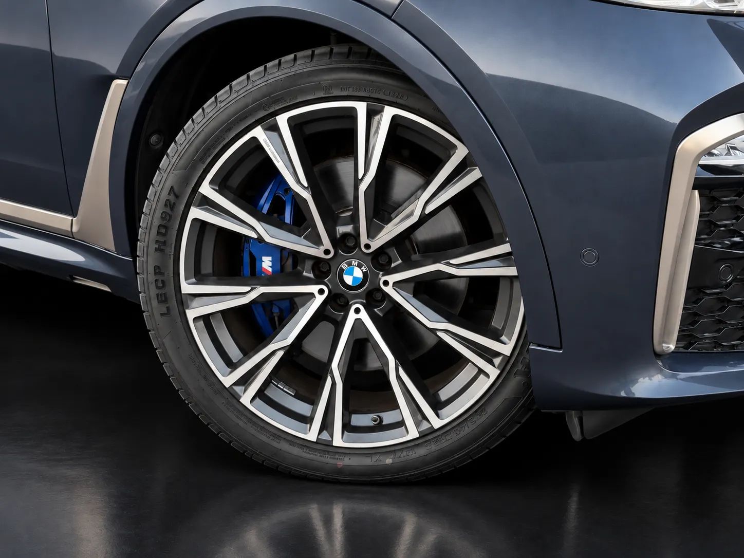 2020 BMW X7 photo 5