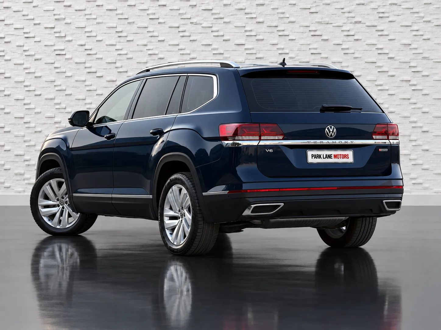 2021 Volkswagen Teramont photo 3