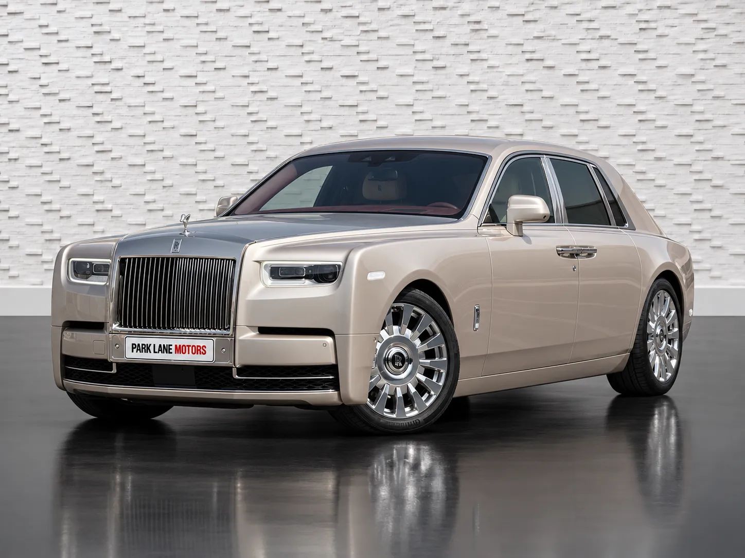 2019 Rolls-Royce Phantom Standard