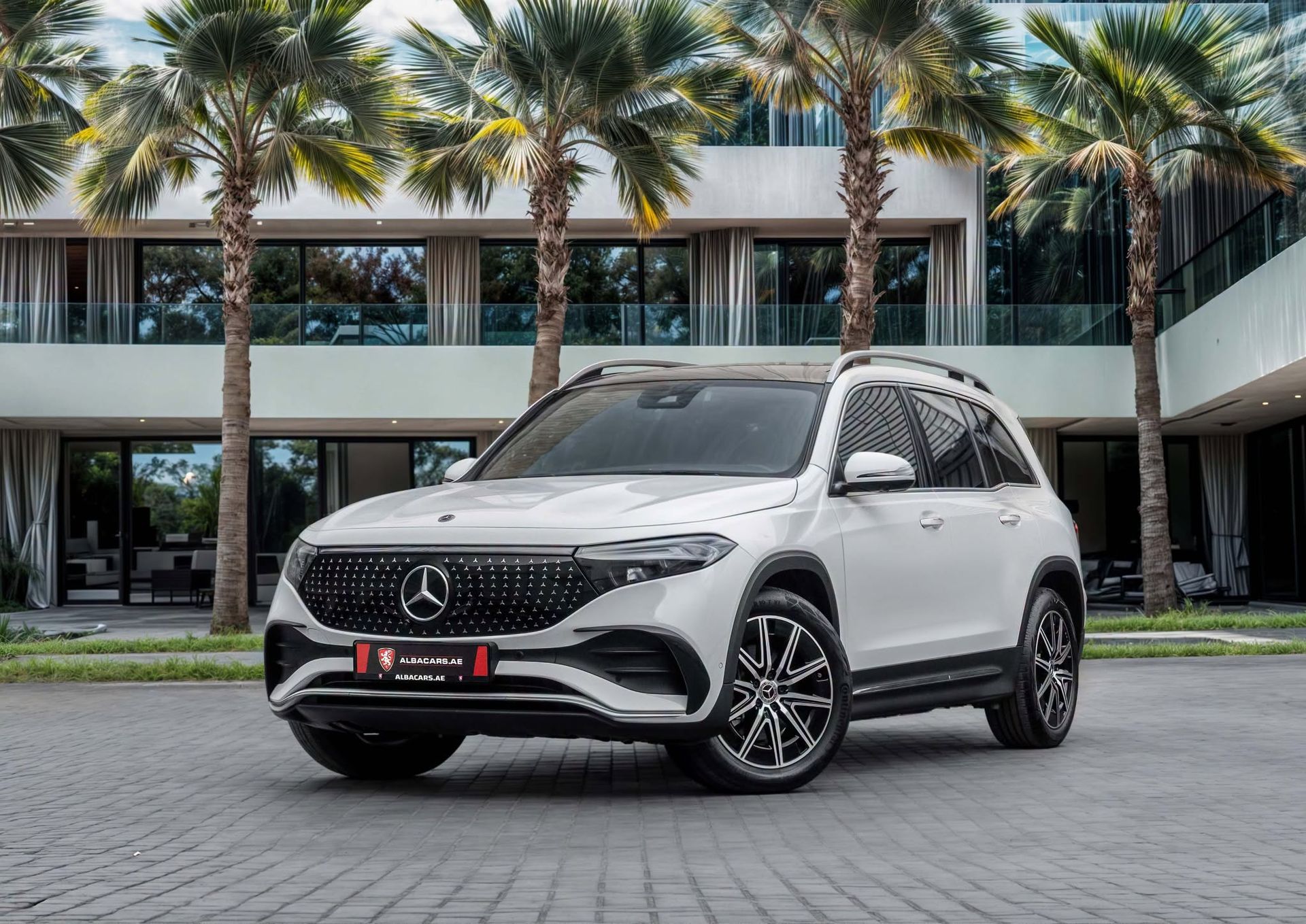 2025 Mercedes-Benz EQS photo 2
