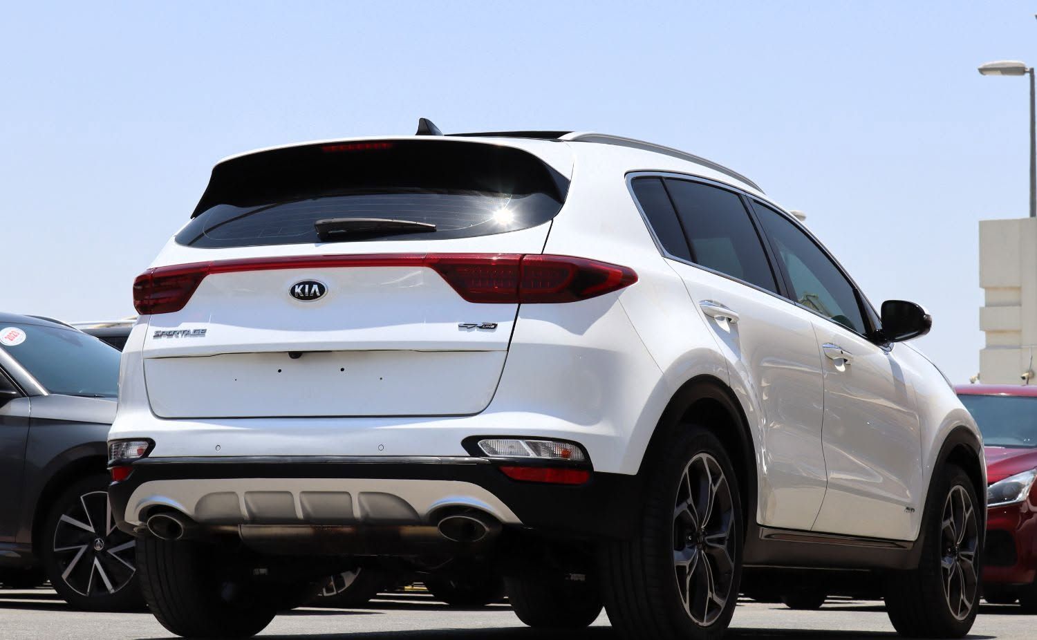 2021 Kia Sportage photo 2