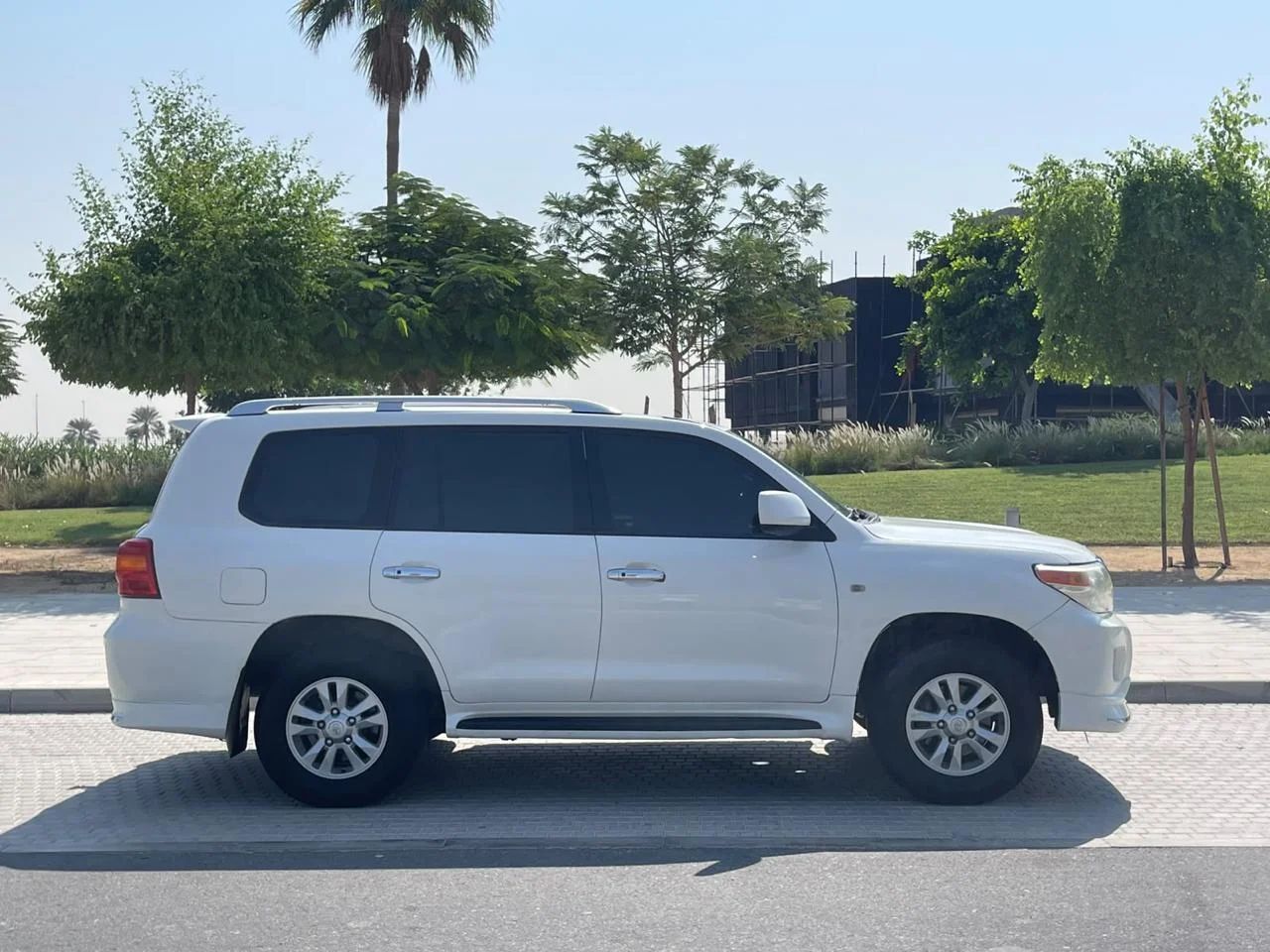 2008 Toyota Land Cruiser photo 4