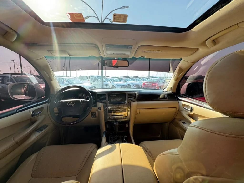 2009 Lexus LX photo 5
