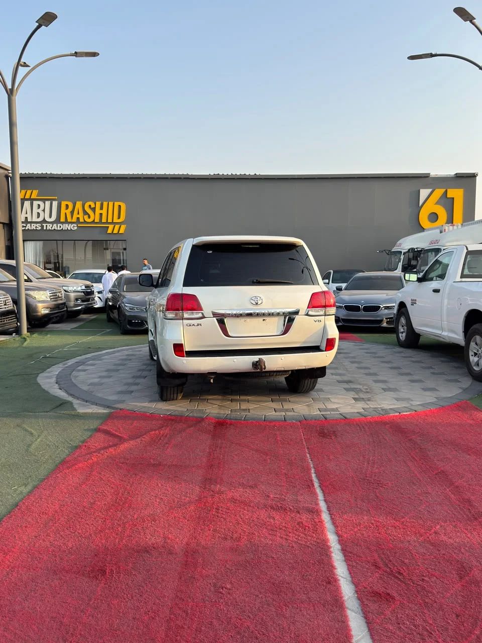 2010 Toyota Land Cruiser photo 4
