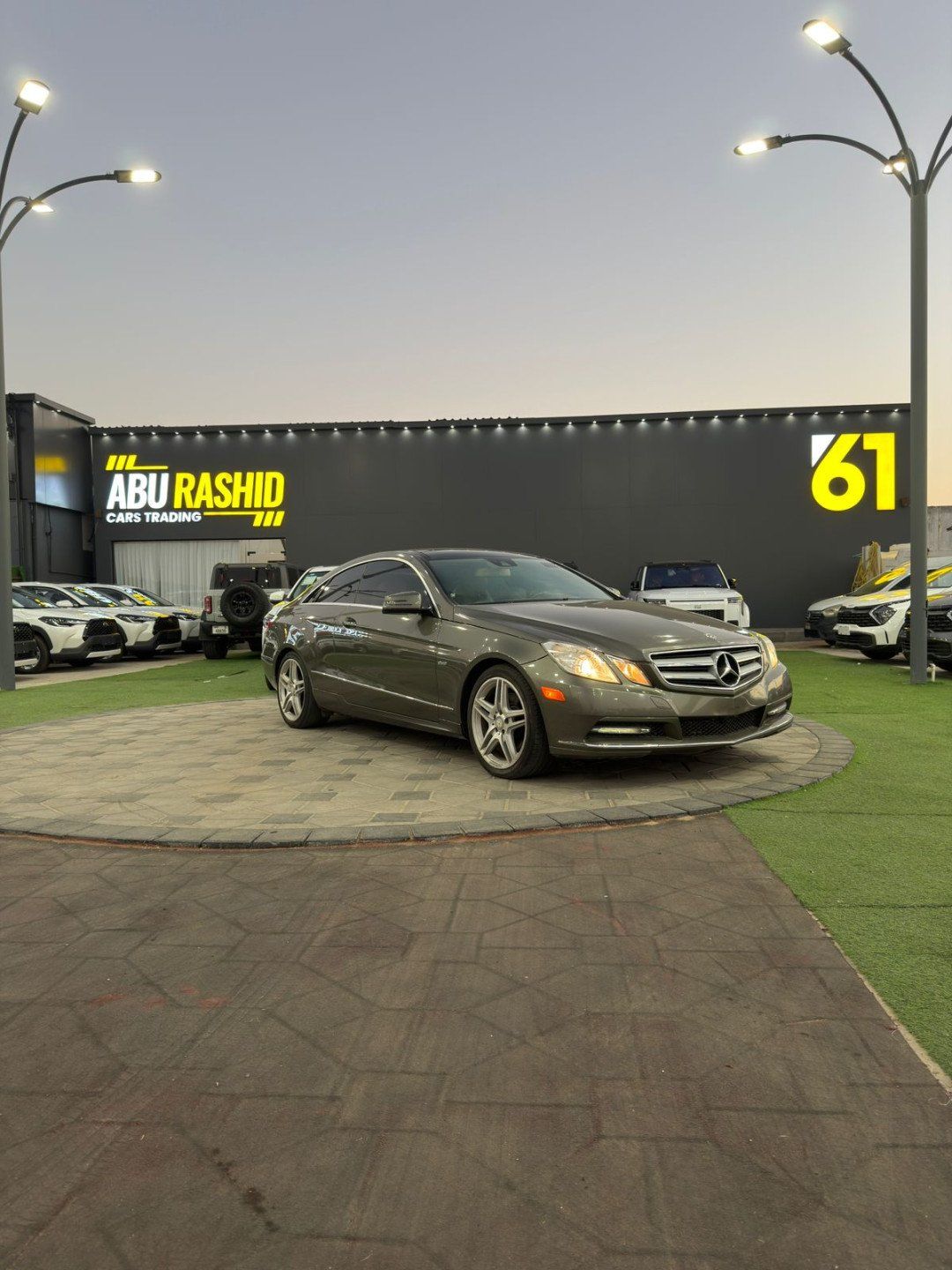 2012 Mercedes-Benz E-Class photo 2