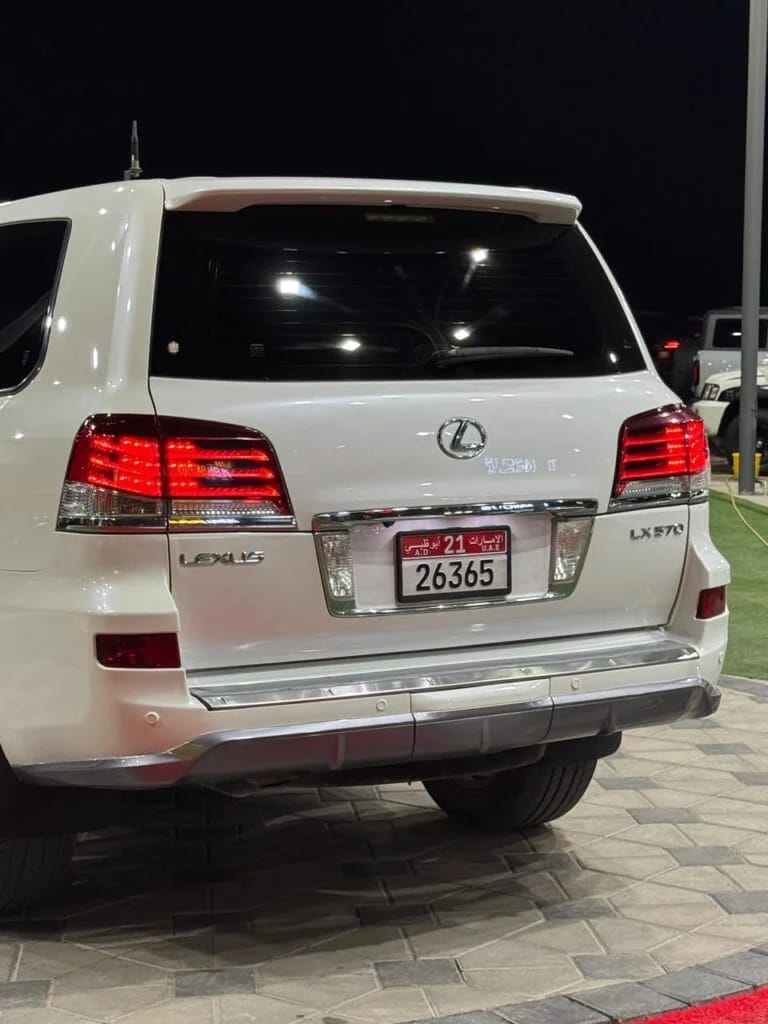 2013 Lexus LX photo 5