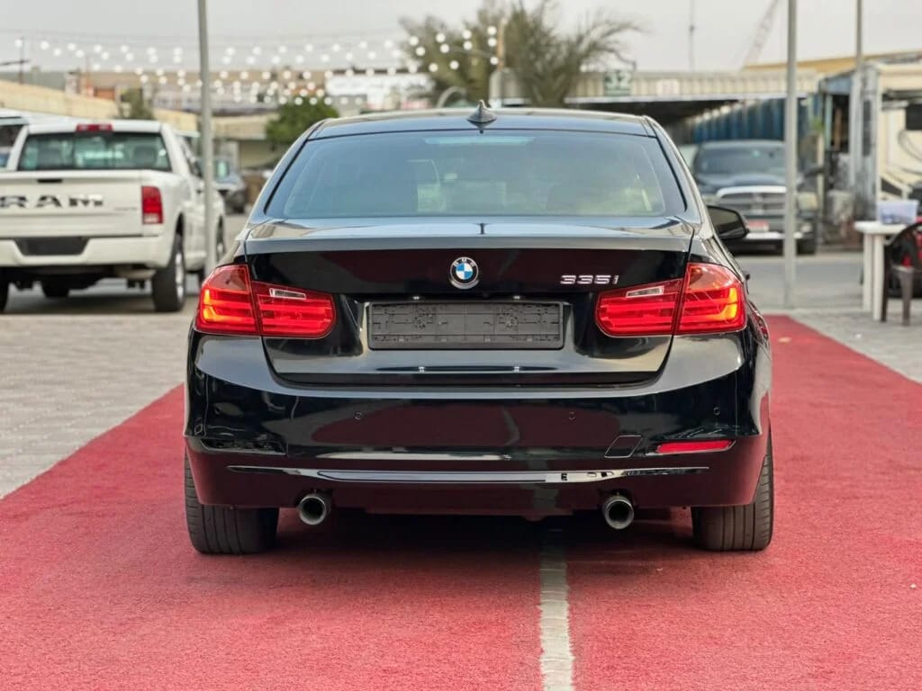 2014 BMW 3 Series photo 4