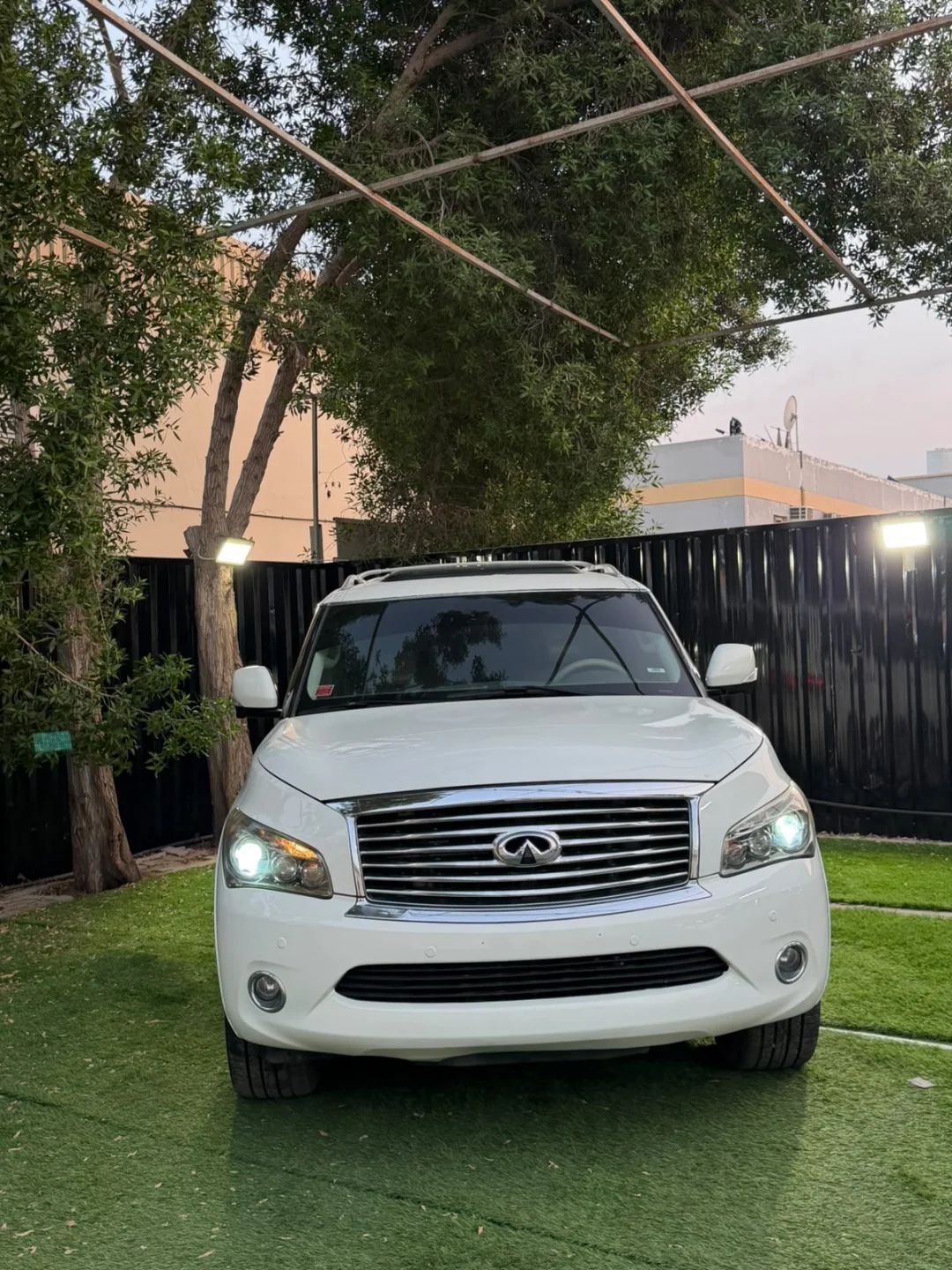 2014 Infiniti QX80