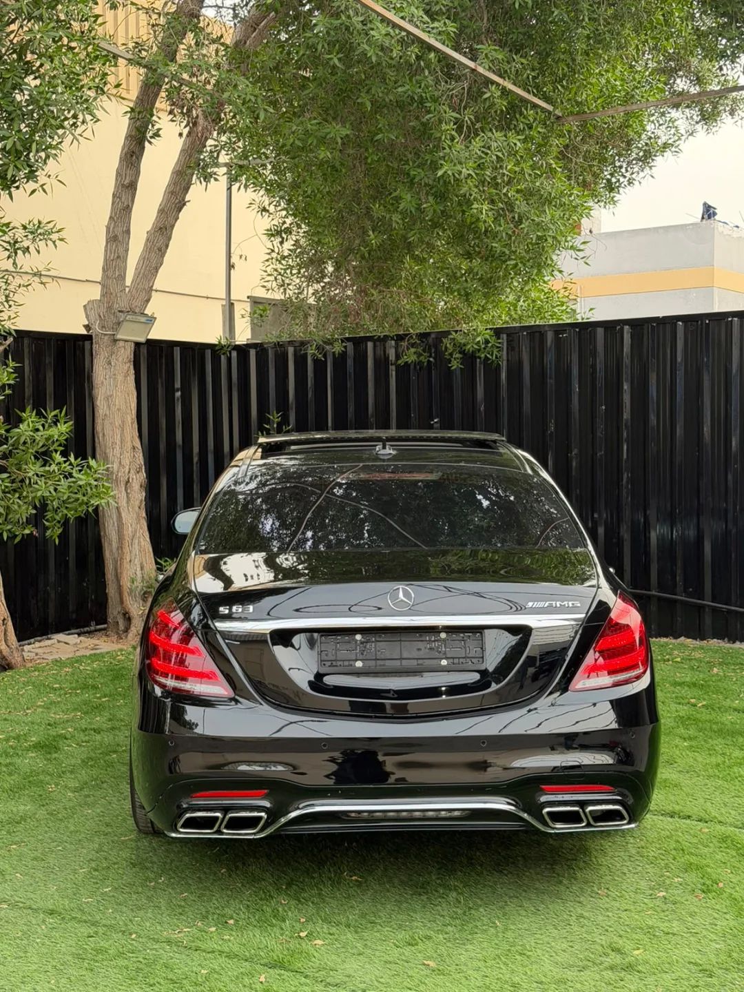 2014 Mercedes-Benz S-Class photo 4