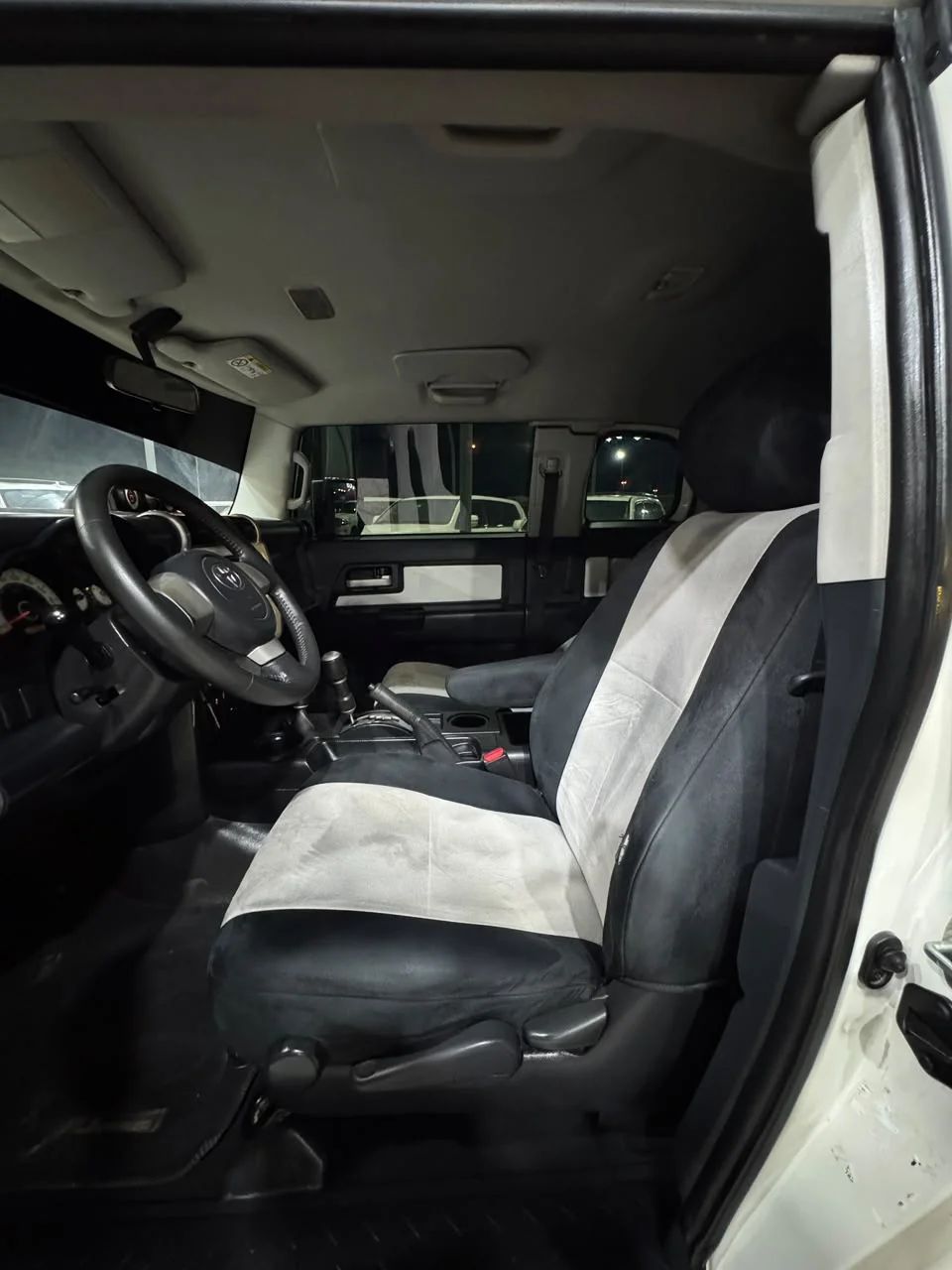 2014 Toyota FJ Cruiser photo 4