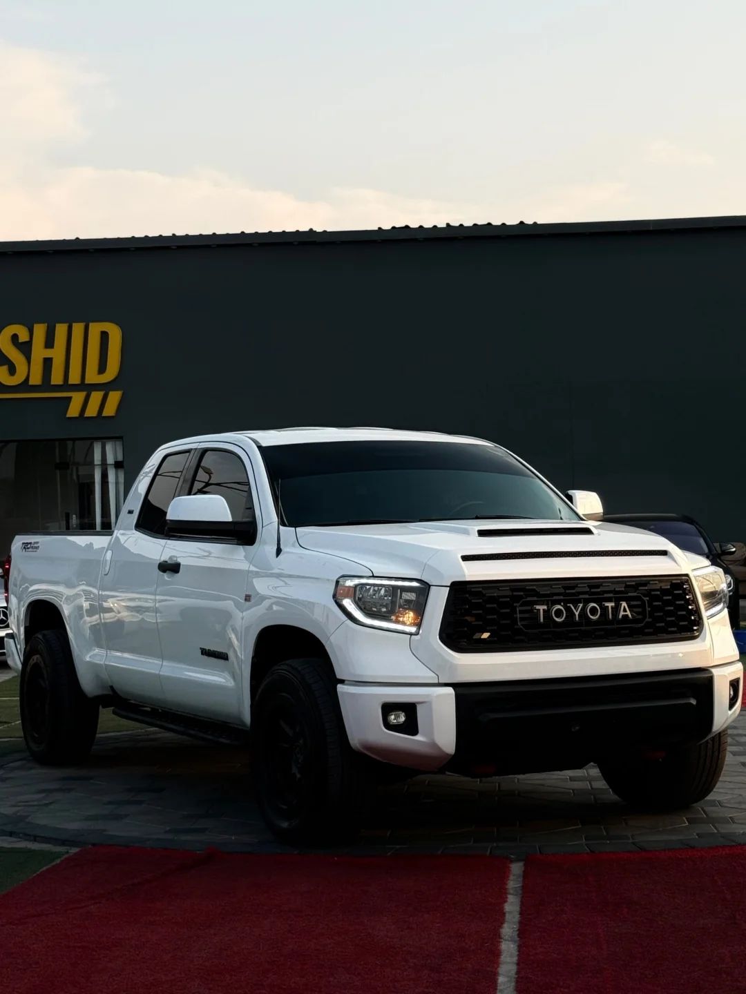 2014 Toyota Tundra SR5