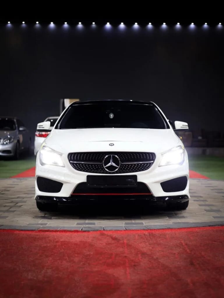 2015 Mercedes-Benz CLA