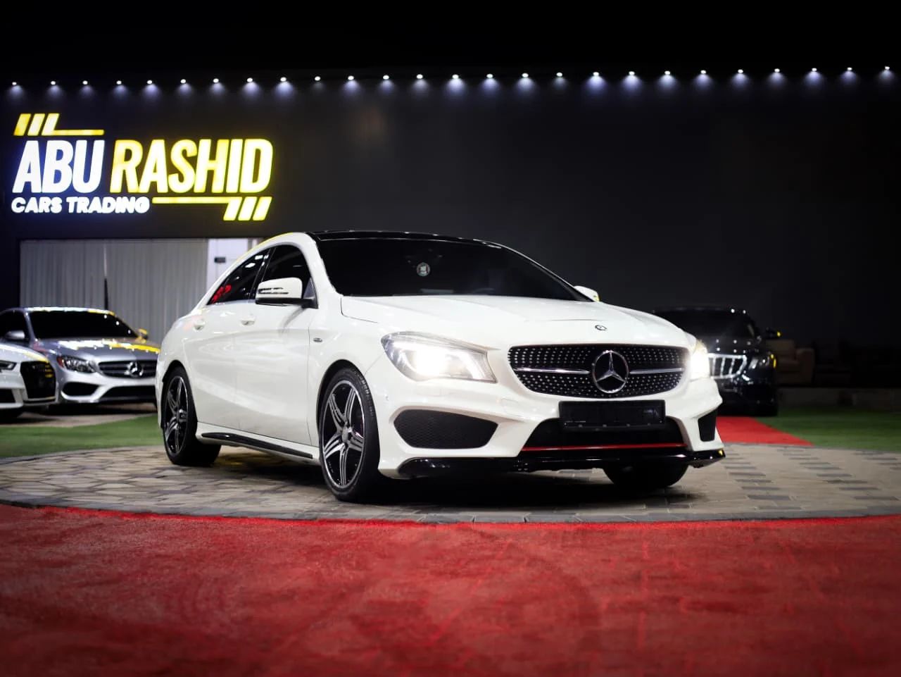 2015 Mercedes-Benz CLA photo 2