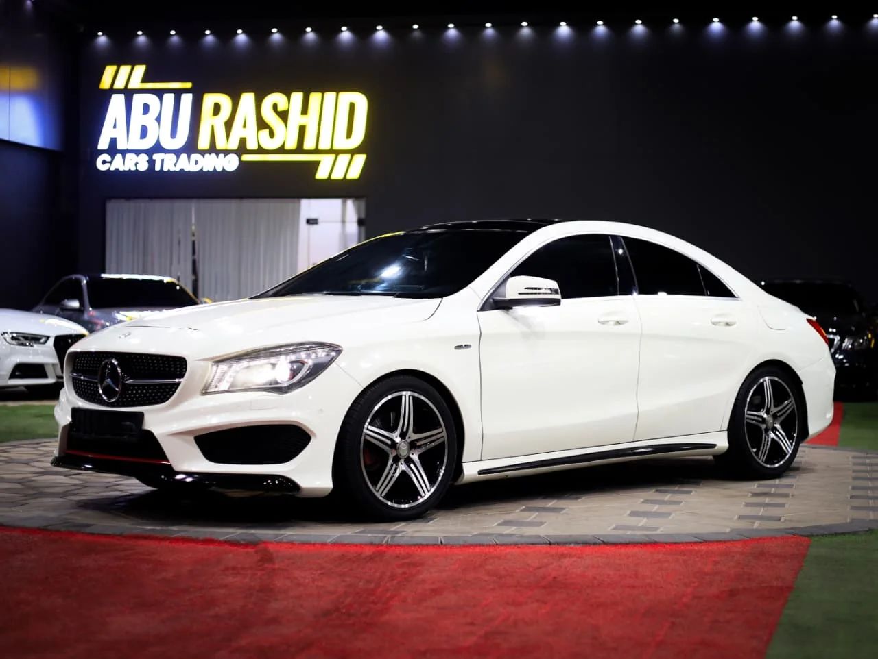 2015 Mercedes-Benz CLA photo 3