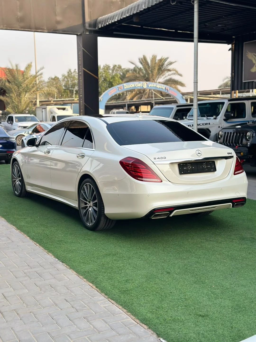2015 Mercedes-Benz S-Class photo 5