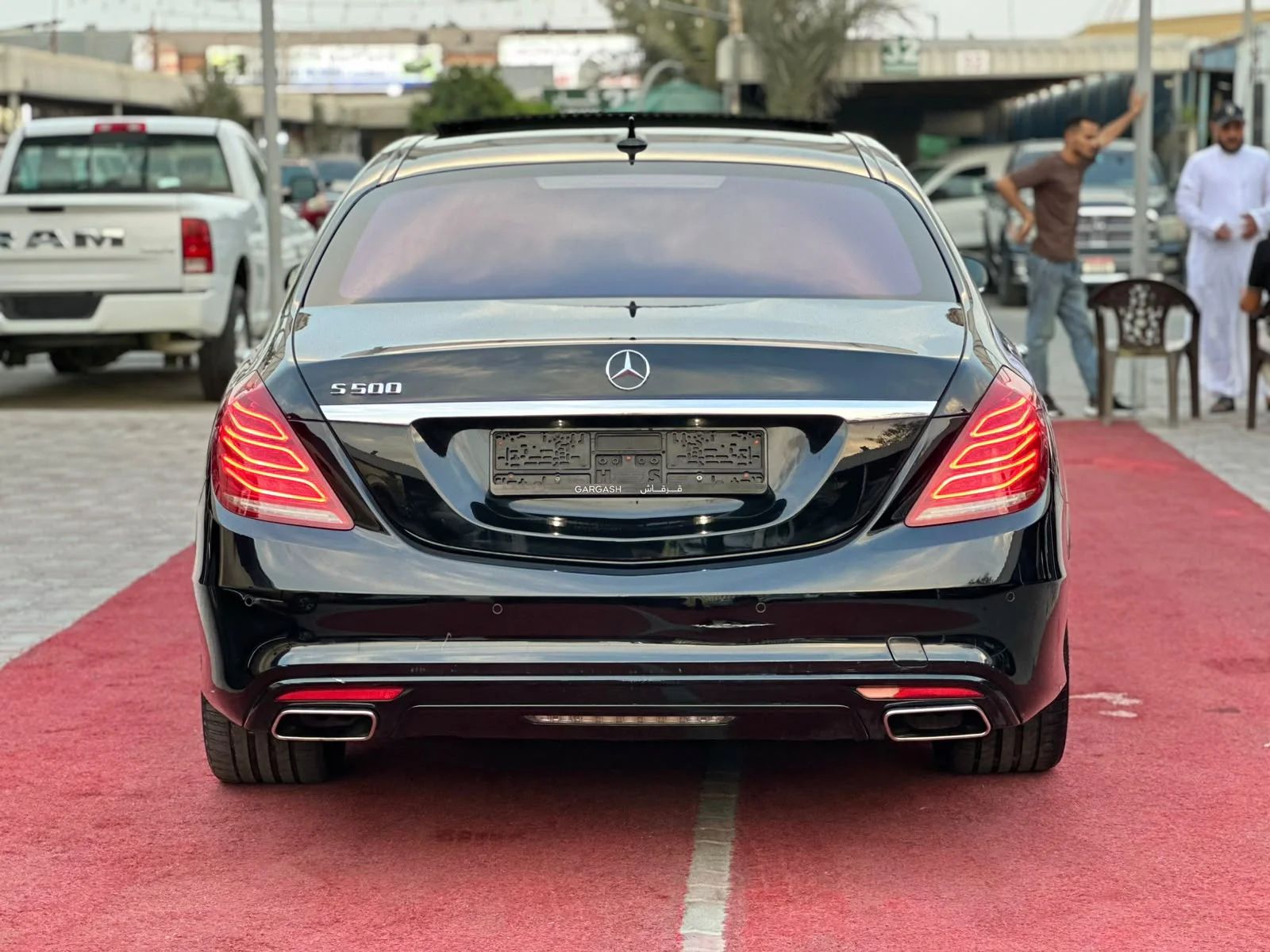 2015 Mercedes-Benz S-Class photo 4