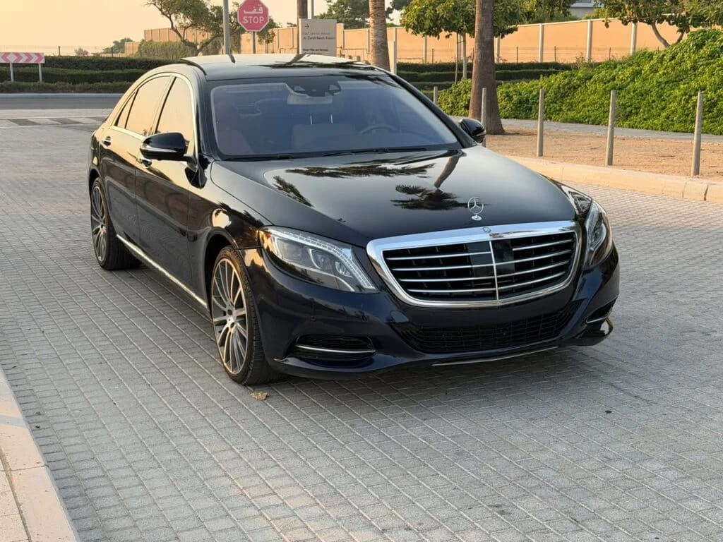 2015 Mercedes-Benz S-Class photo 2