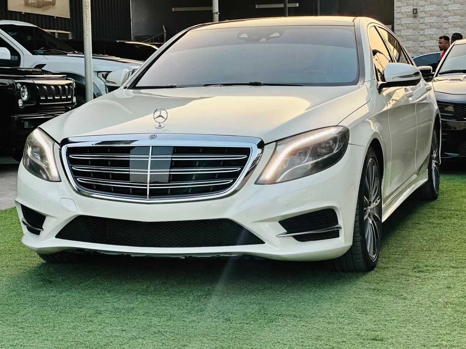2015 Mercedes-Benz S-Class photo 2