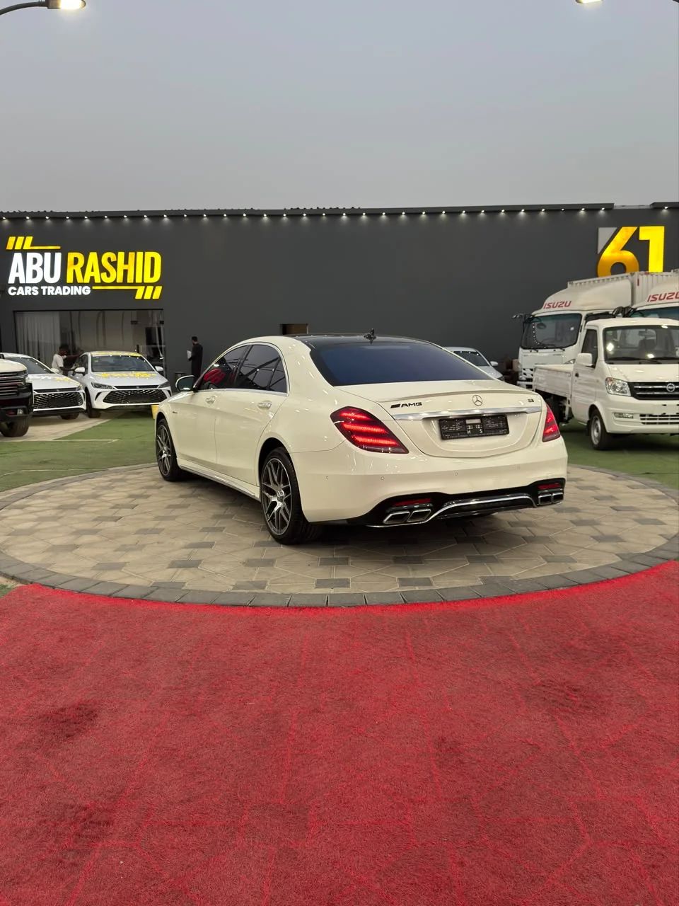 2015 Mercedes-Benz S-Class photo 4