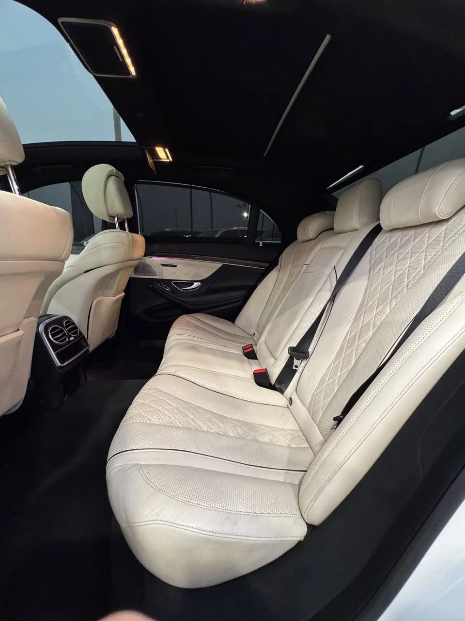 2015 Mercedes-Benz S-Class photo 5