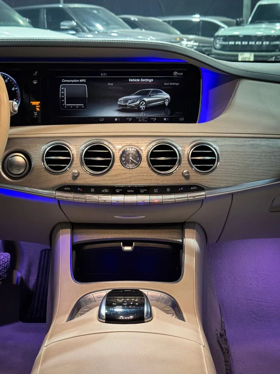 2015 Mercedes-Benz S-Class photo 4
