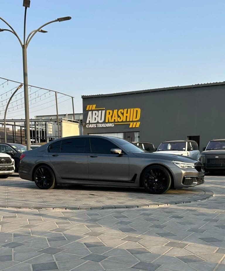 2016 BMW 7 Series photo 3