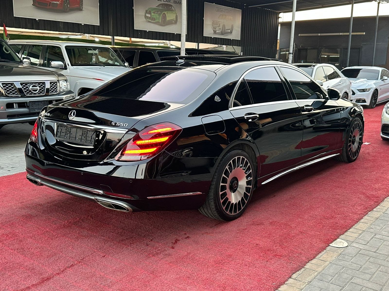 2016 Mercedes-Benz S-Class photo 4