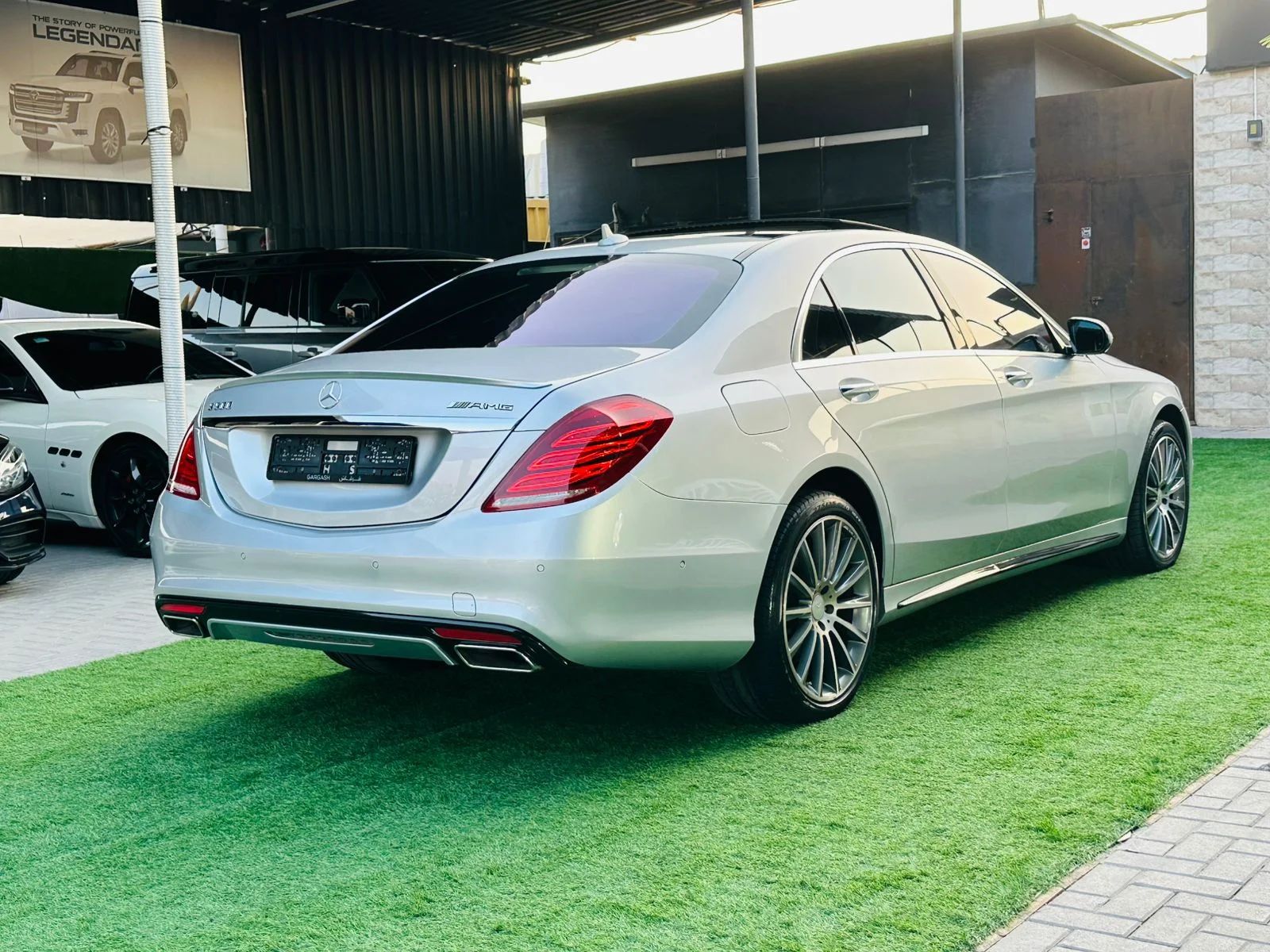 2016 Mercedes-Benz S-Class photo 5
