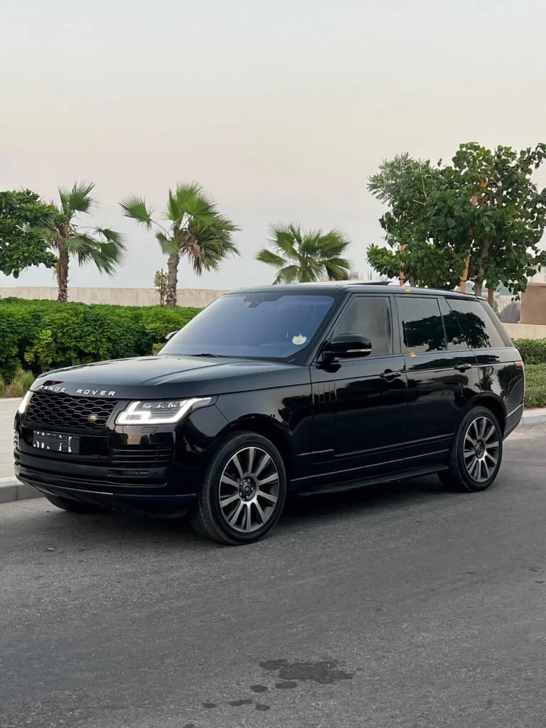 2016 Land Rover Range Rover Vogue photo 3
