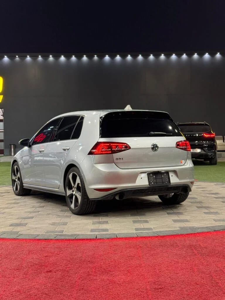 2016 Volkswagen Golf photo 5