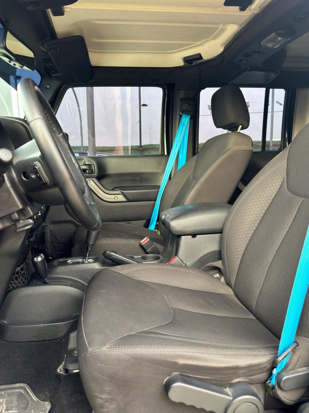 2017 Jeep Wrangler photo 5
