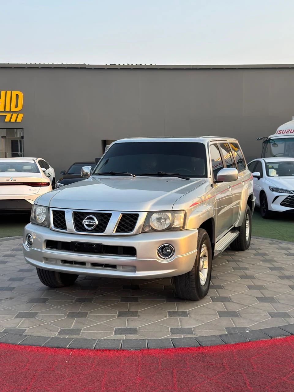 2017 Nissan Patrol Safari photo 3